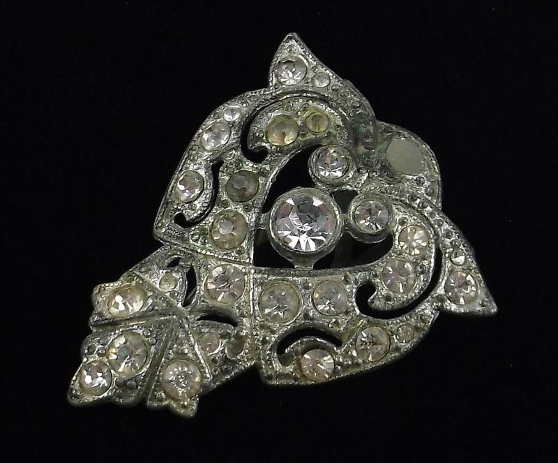 Gorgeous 1920s Art Deco Rhinestone Clip Brooch (1 of 2)