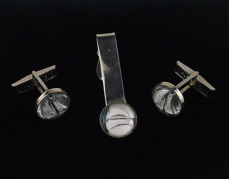 Mint Antique 1950s Sailboat Cufflinks Tie Bar Set (1 of 4)