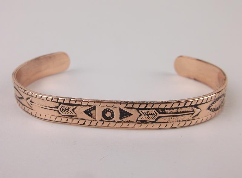 Stunning Antique Navajo Copper Cuff Bracelet (1 of 4)