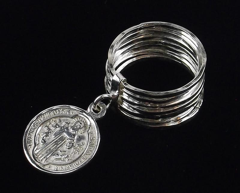New Sterling Silver Catholic Jesus Coin Stack Ring 7: Solid Sterling Silver Guaranteed, in Brand New Never Worn Condition.