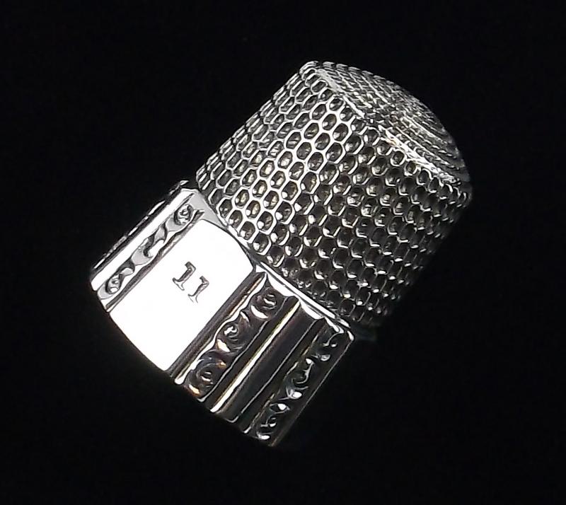 Stunning 1910s Sterling Silver Sewing Thimble (1 of 4)