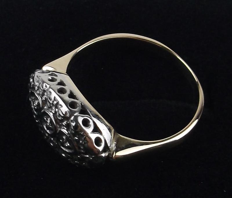 Stunning Antique 14kt Gold Diamond Ring Size 7 (1 of 5)