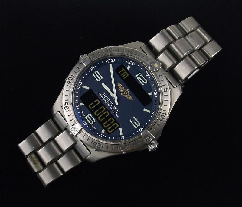Breitling Aerospace Titanium Wristwatch Authentic (1 of 13)