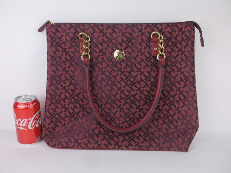 Stunning Large Tommy Hilfiger Handbag Purse: excellent condition