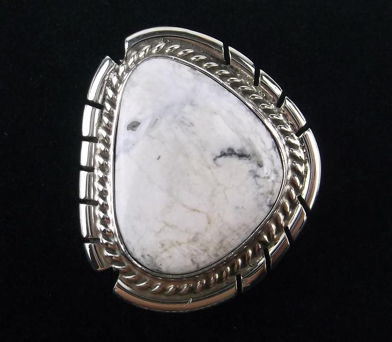 Navajo Peggy Skeets Sterling White Buffalo Ring 7.5 (1 of 3)