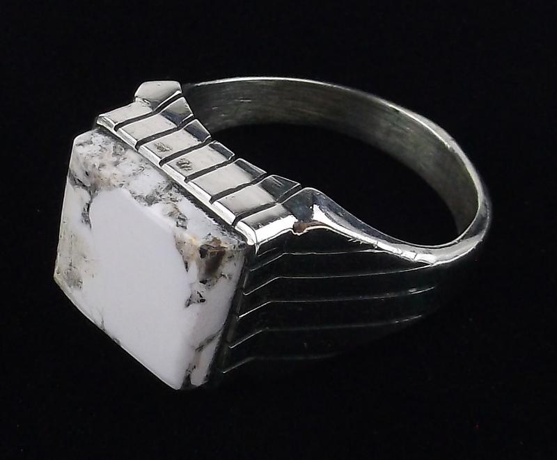 Navajo Ray Jack Sterling White Buffalo Ring 13 (1 of 4)