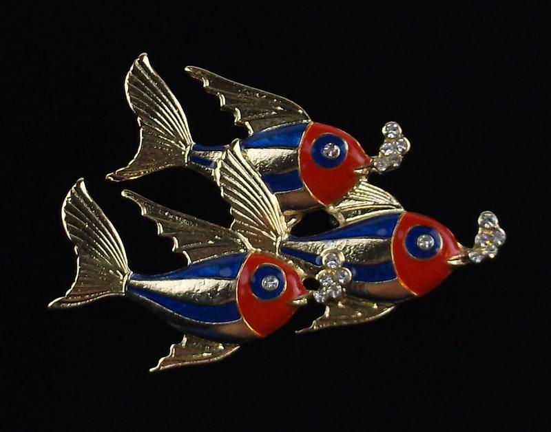 Mint Enameled Rhinestone Fish Brooch (1 of 1)