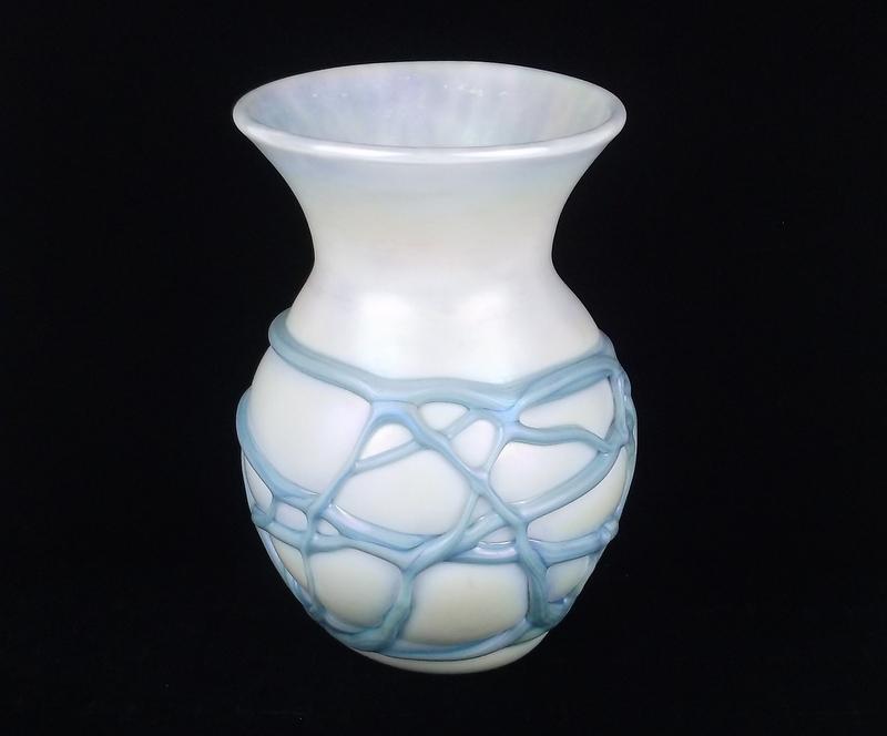 Mint Vintage Gibson Drizzle Art Glass Vase 6": Mint Condition, In Like New Condition, Perfect