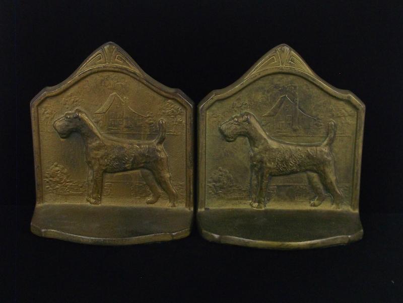 1929 Art Deco Fox Terrier Bronze Ov Cast Iron Bookends (1 of 7)