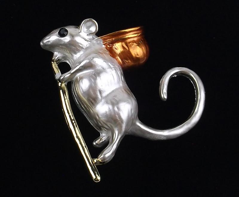 Mint Enameled Rhinestone Traveling Mouse Brooch (1 of 1)