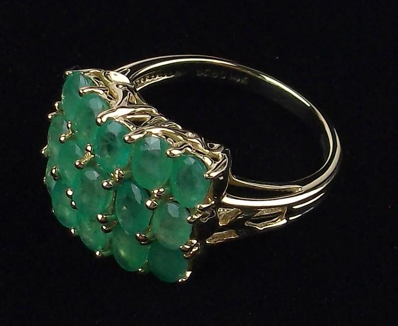 New Boxed 14kt Gold Emerald Ring Size 6 (1 of 4)