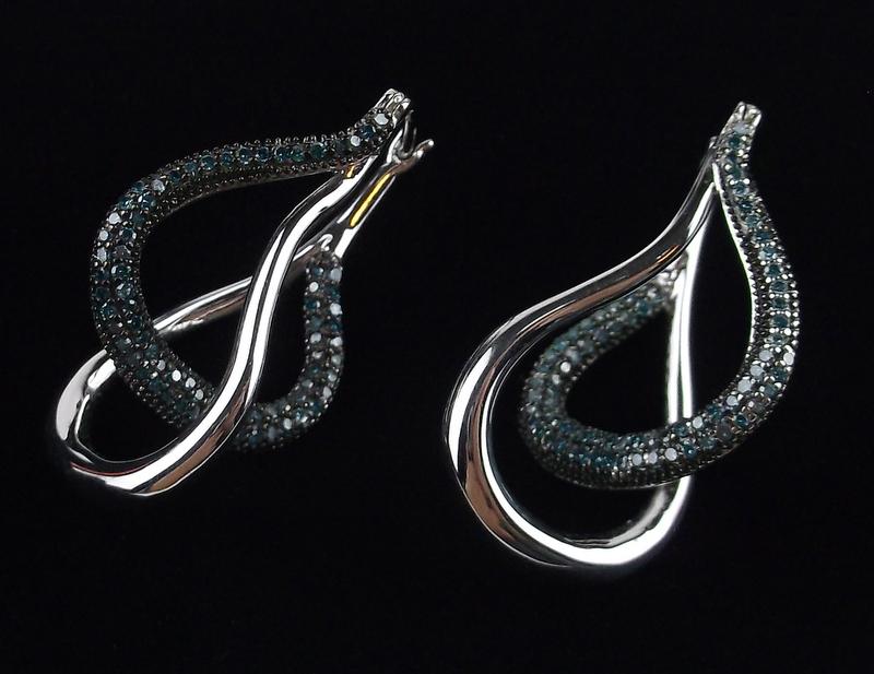 New Boxed Sterling Silver Blue Diamond Drop Earrings (1 of 3)