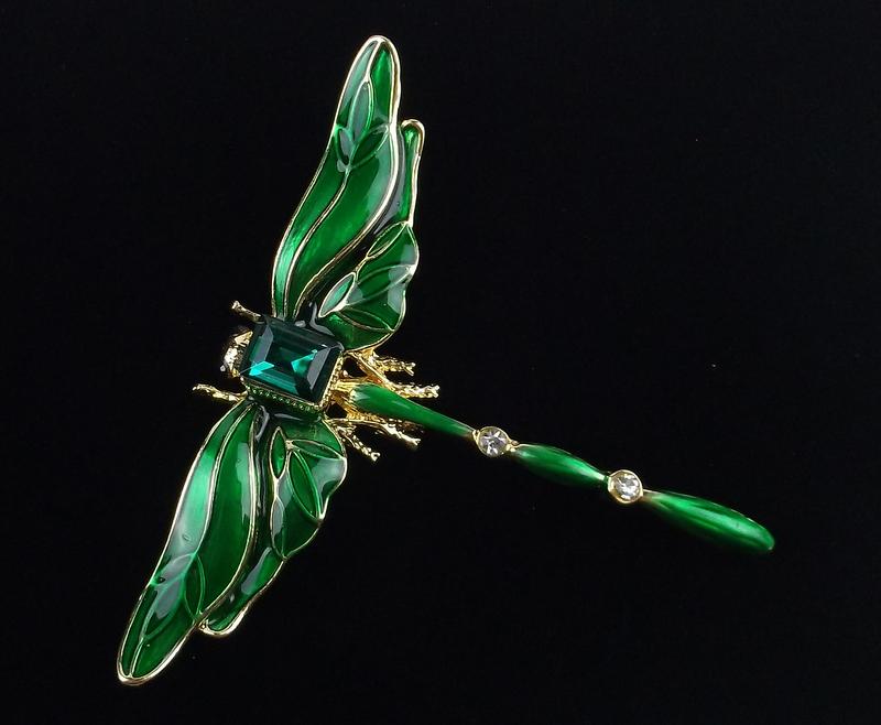 Mint Enameled Rhinestone Dragonfly Brooch Life Size (1 of 2)