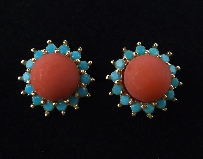 New Boxed 14kt Gold Red Coral Stud Earrings (1 of 2)