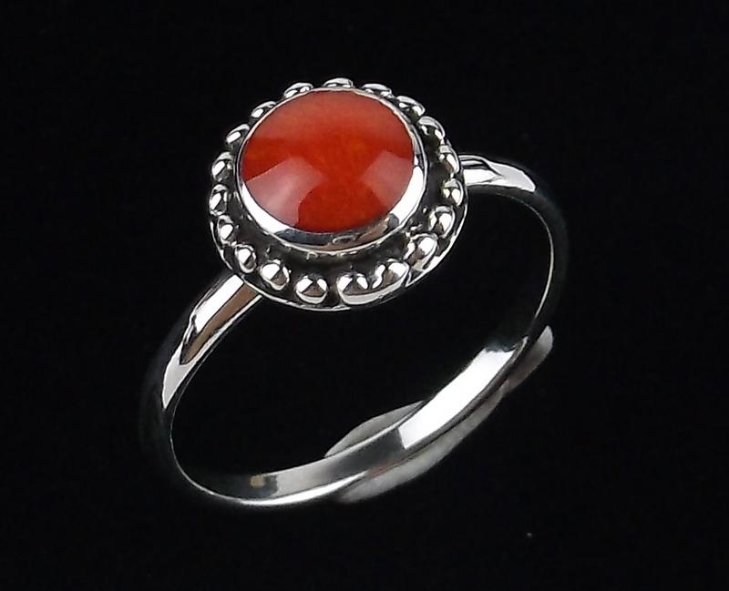 New Sterling Silver Red Coral Ring Size 7 (1 of 2)