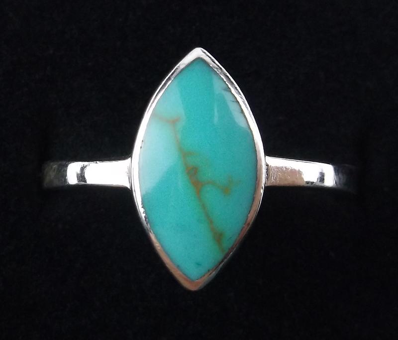 New Sterling Silver Turquoise Ring Size 7.5 (1 of 2)