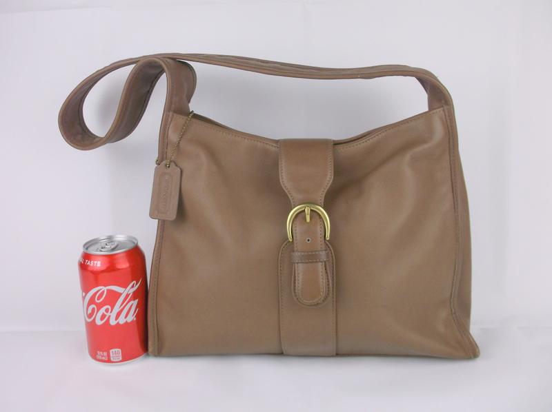 Gorgeous Leather Coach Handbag Purse (1 of 5)