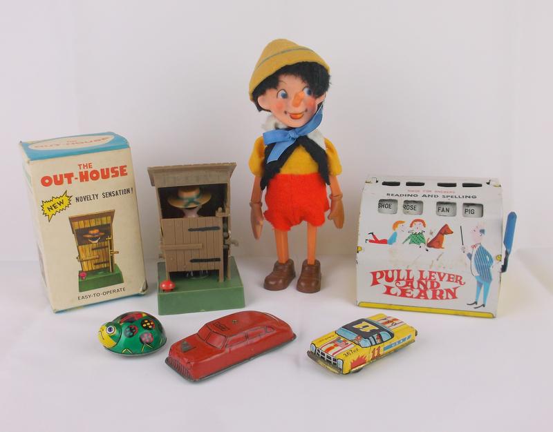 Antique Tin Litho Friction More Toy Lot Japan (1 of 10)