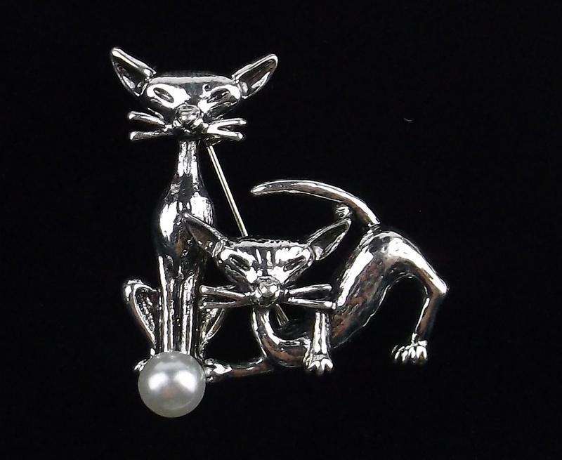 Mint Enameled Rhinestone Siamese Cat Brooch (1 of 1)