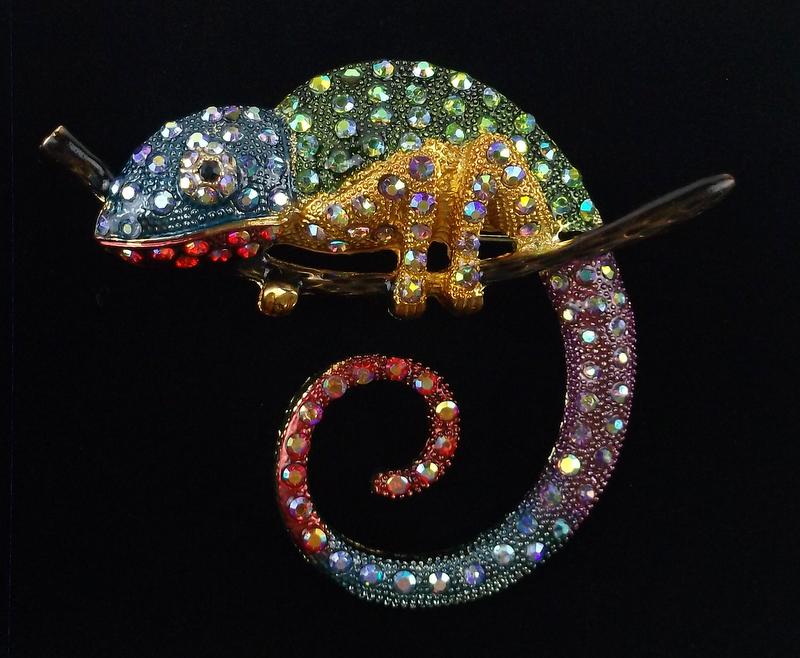 Mint Enameled Rhinestone Chameleon Brooch Large (1 of 2)