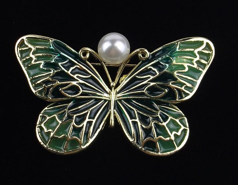 Mint Enameled Butterfly Brooch Life Size (1 of 2)
