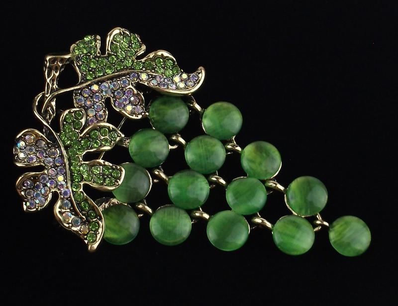 Mint Large Enameled Rhinestone Grapevine Brooch Sways (1 of 2)