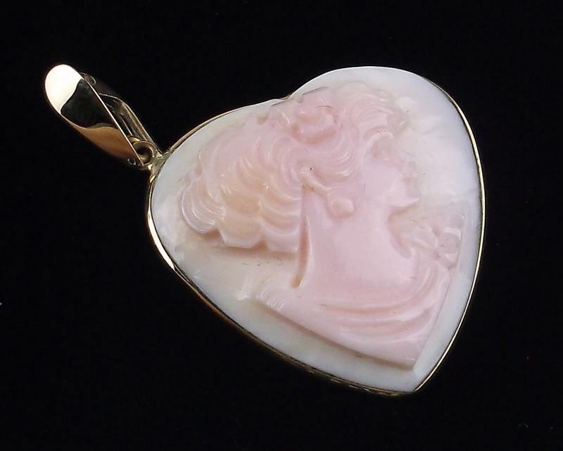 New Large 14kt Gold Carved Shell Cameo Pendant Signed (1 of 7)