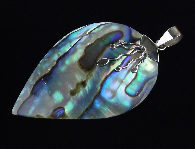 Mint Large Sterling Silver Abalone Pendant (1 of 3)