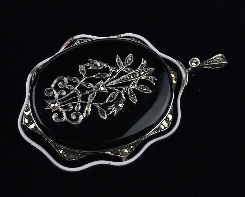 Big Mint 1960s Sterling Onyx Marcasite Pendant Vintage (1 of 5)