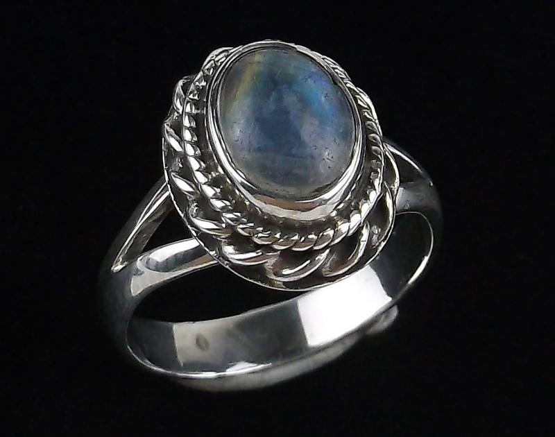 Stunning Vintage Thick Sterling Labradorite Ring 6 (1 of 2)