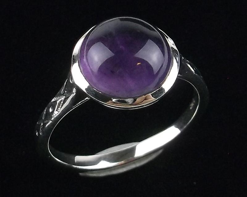 New Sterling Silver 2.5ct Amethyst Ring Size 8 (1 of 2)