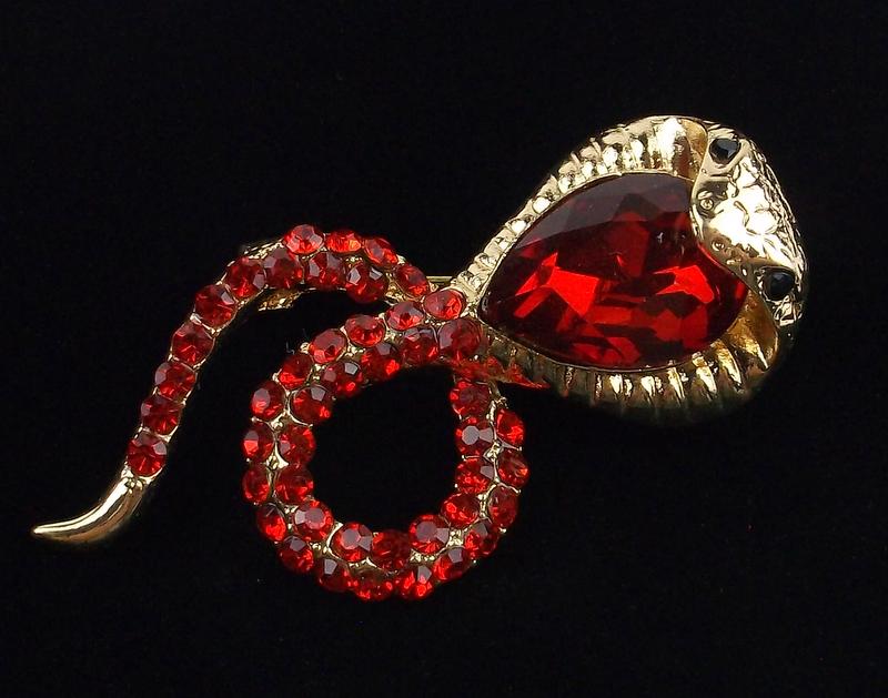 Mint Enameled Rhinestone Cobra Brooch Ruby Red (1 of 2)