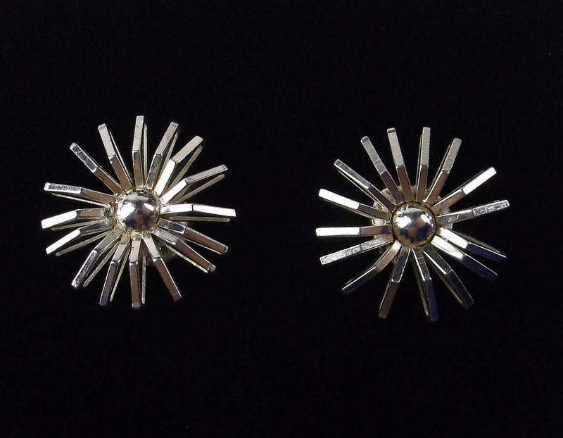 Mint Vintage Sterling Silver Starburst Stud Earrings (1 of 2)