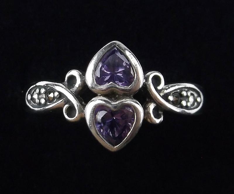 Stunning Sterling Silver Purple Stone Ring 6.25 (1 of 2)