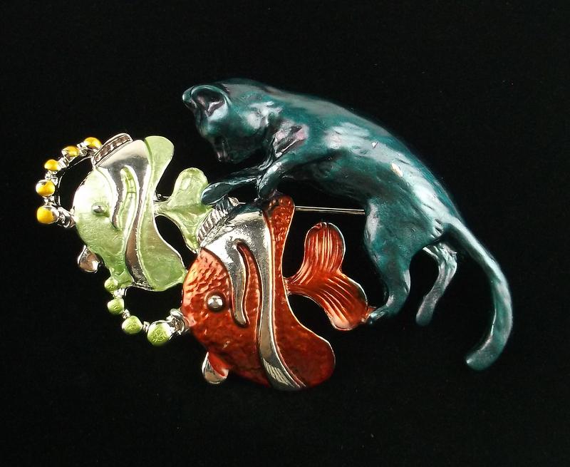 Mint Enameled Cat Dreams Brooch (1 of 2)