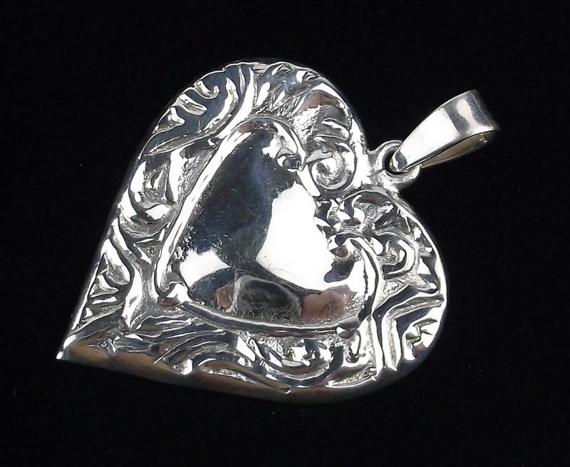 Mint Vintage Sterling Silver Heart Pendant Valentines: Guaranteed Solid 925 Sterling Silver, in Excellent Condition