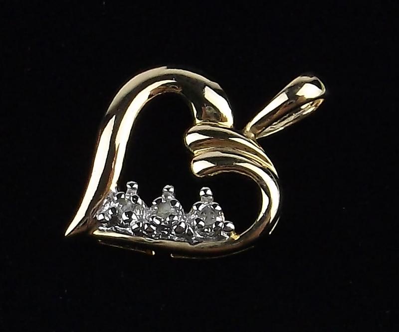 New Gold Over Sterling Diamond Heart Pendant (1 of 2)