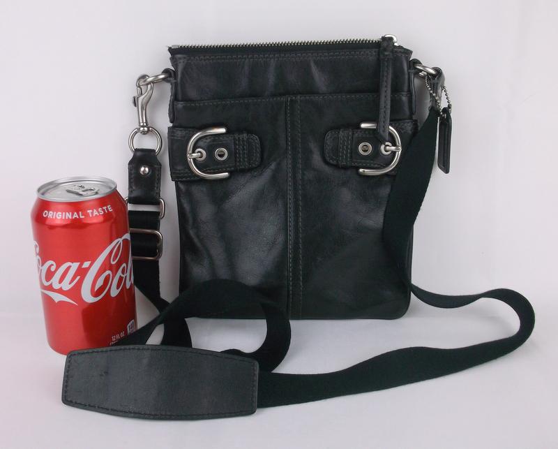 Gorgeous Coach Leather Crossbody Handbag Purse (1 of 6)
