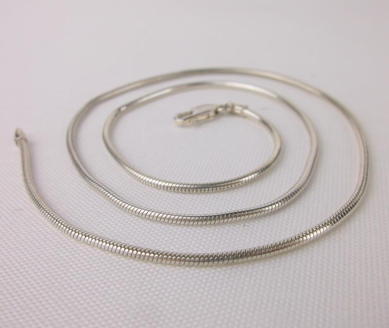 Gorgeous Thick Sterling Silver Snake Chain Necklace 16" (1 of 2)
