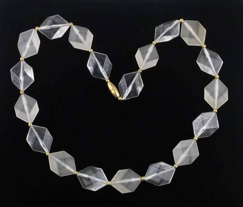 Gorgeous Vintage 1950s Lucite Necklace 19" Geometric: excellent condition