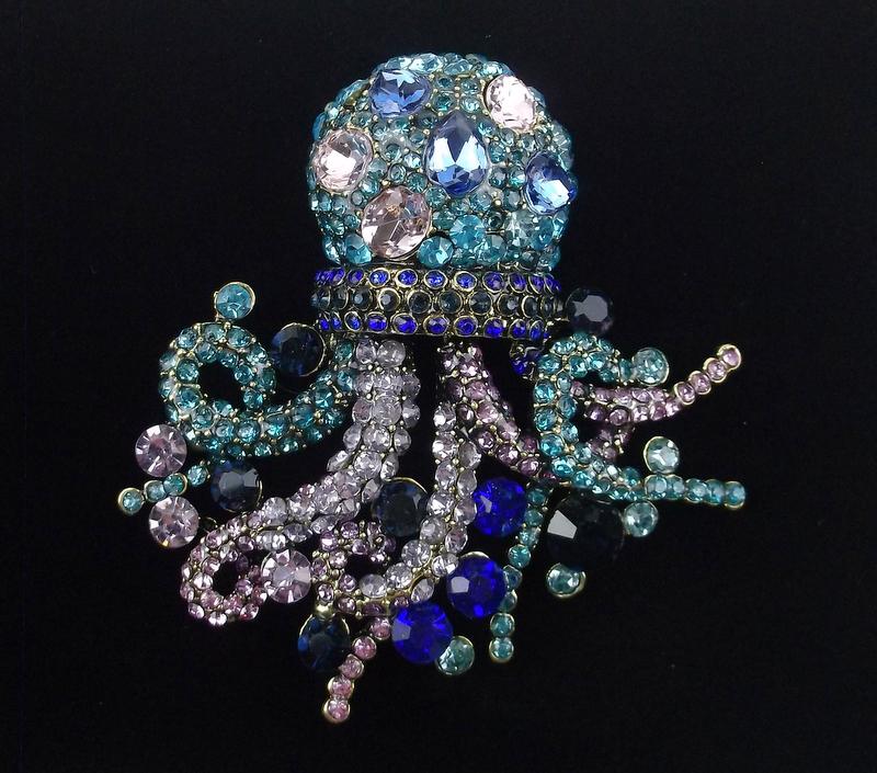 Big Mint Enameled Rhinestone Octopus Brooch (1 of 2)