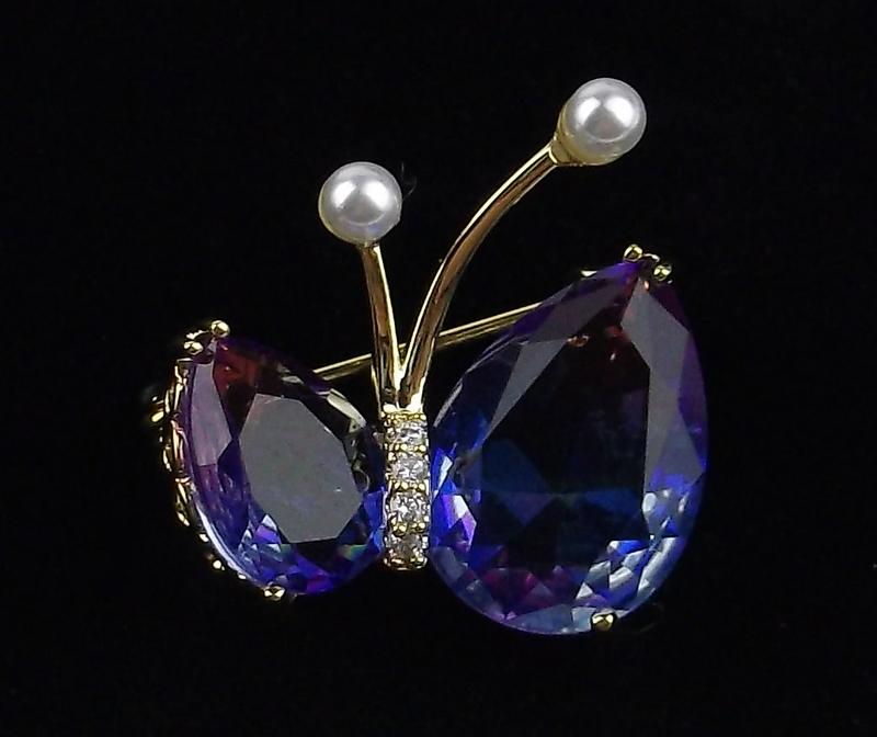 Mint Enameled Rhinestone Butterfly Brooch Elegant Small (1 of 1)