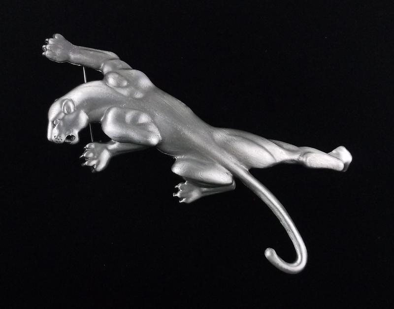 Big Mint Enameled Cougar Mountain Lion Brooch (1 of 2)