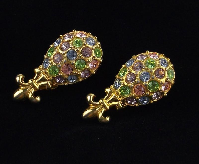 Mint Vintage Joan Rivers Rhinestone Earrings Fleur De lis (1 of 2)