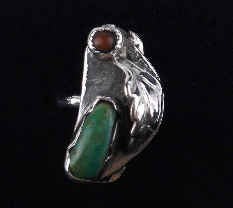Vintage 1960s Navajo Sterling Turquoise Coral Ring 5 (1 of 2)