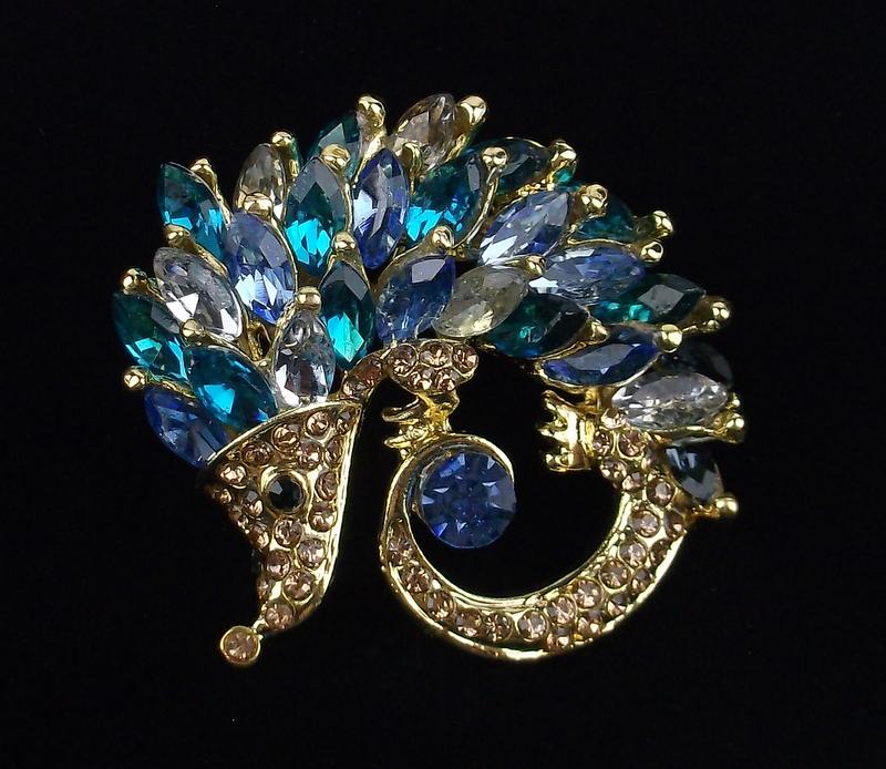 Mint Enameled Rhinestone Hedgehog Brooch (1 of 2)