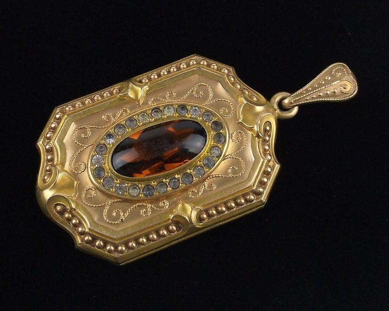 Mint Vintage WH Co Victorian 1890s Locket Pendant BIG (1 of 6)