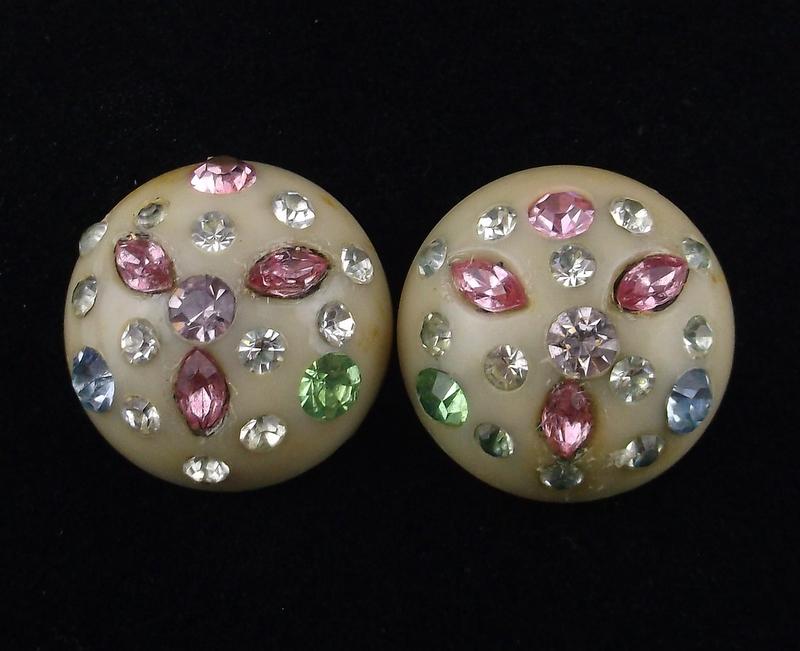 Gorgeous Vintage 1950s Rhinestone Earrings (1 of 3)