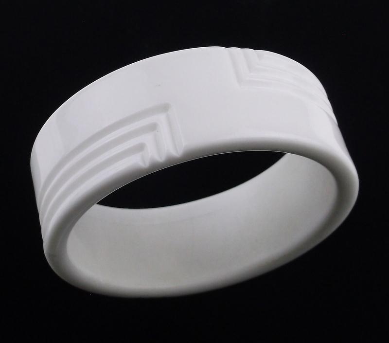 Gorgeous Vintage 1970s Bangle Bracelet (1 of 4)