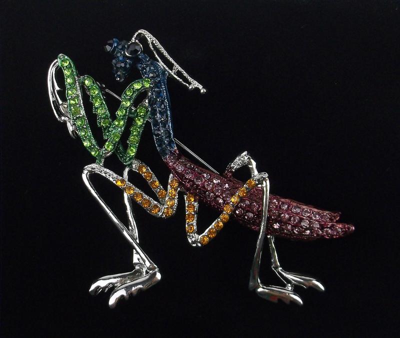 Mint Enameled Rhinestone Praying Mantis Brooch Big (1 of 2)